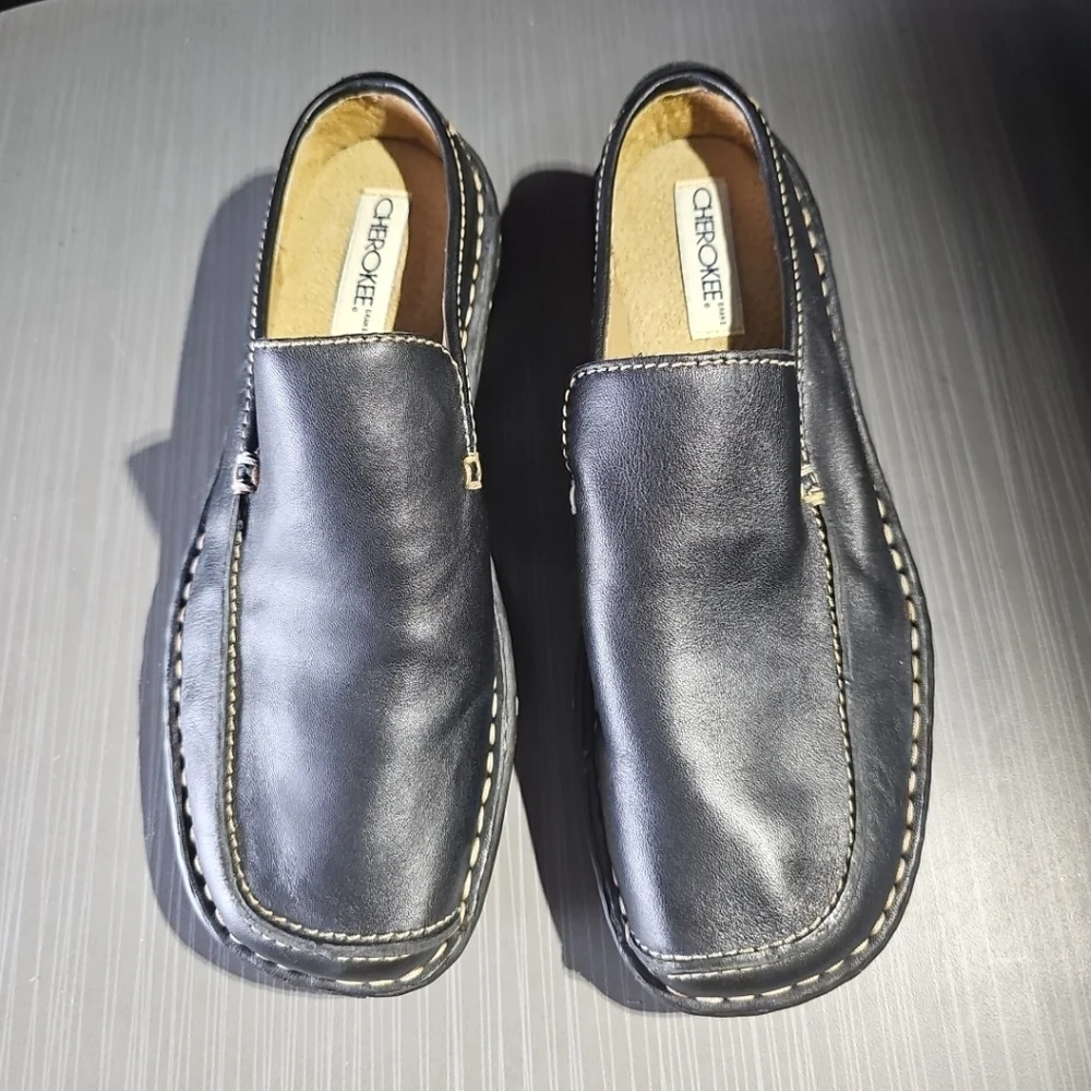 CHEROKEE Leather Upper Black Slip-On Moccasin‎ Driving Loafer Women’s 6 NWOT